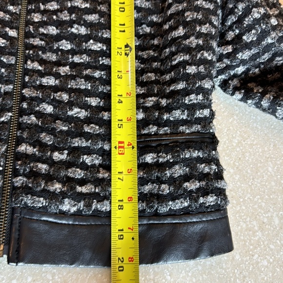 The Limited Tweed Crop Jacket Sz S Grey / Black - Picture 5 of 7
